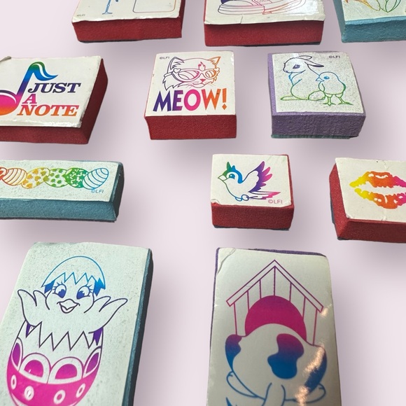Lisa Frank Vintage Foam Stamps Set Of 30 Card Making Scrapbooking Junk Journals - Picture 7 of 14